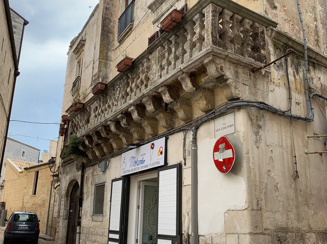 Mocambo-Santeramo in Colle必去景点