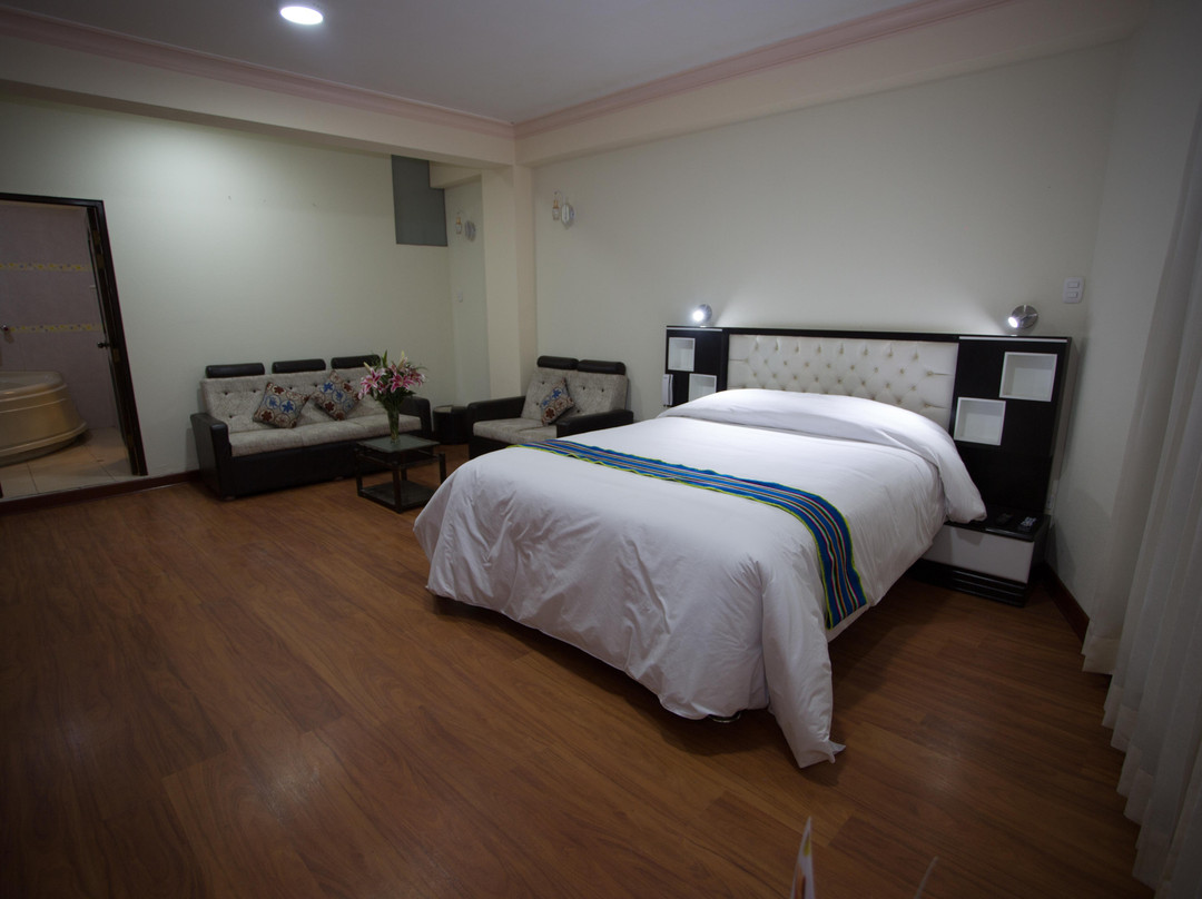 Korimarka Suite Hotel主图