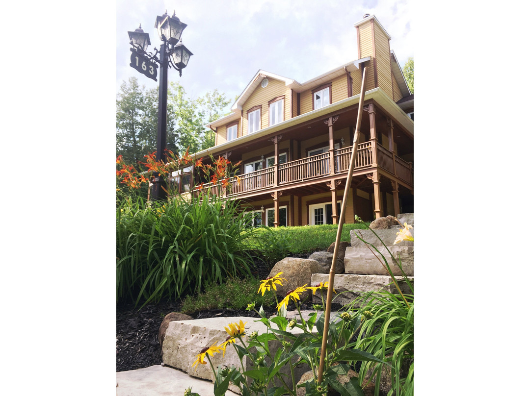 B&B LES DAMES DU LAC主图