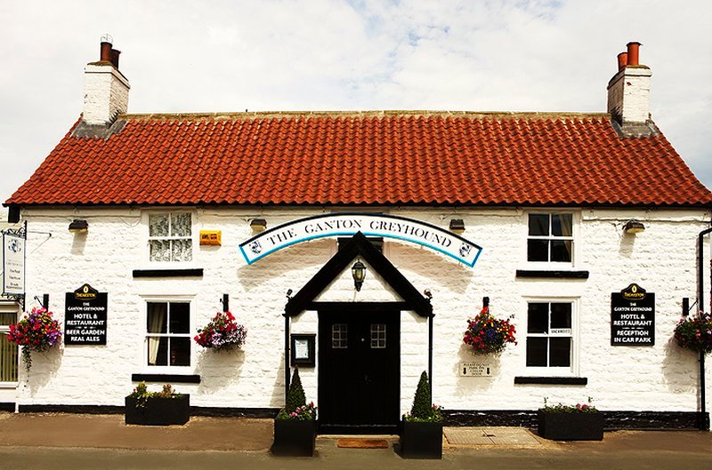 Ganton Greyhound Inn-官方