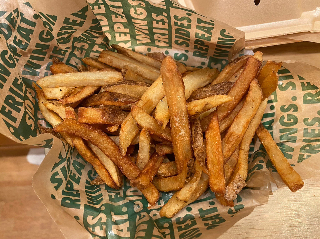 Hawaiian Gardens餐馆和美食-Wingstop