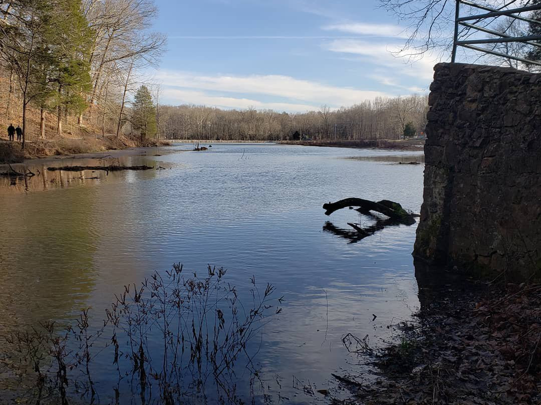 Dunbar Cave-克拉克斯维尔必去景点