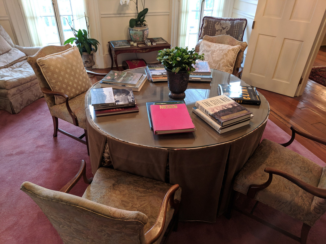 Springwood Inn主图