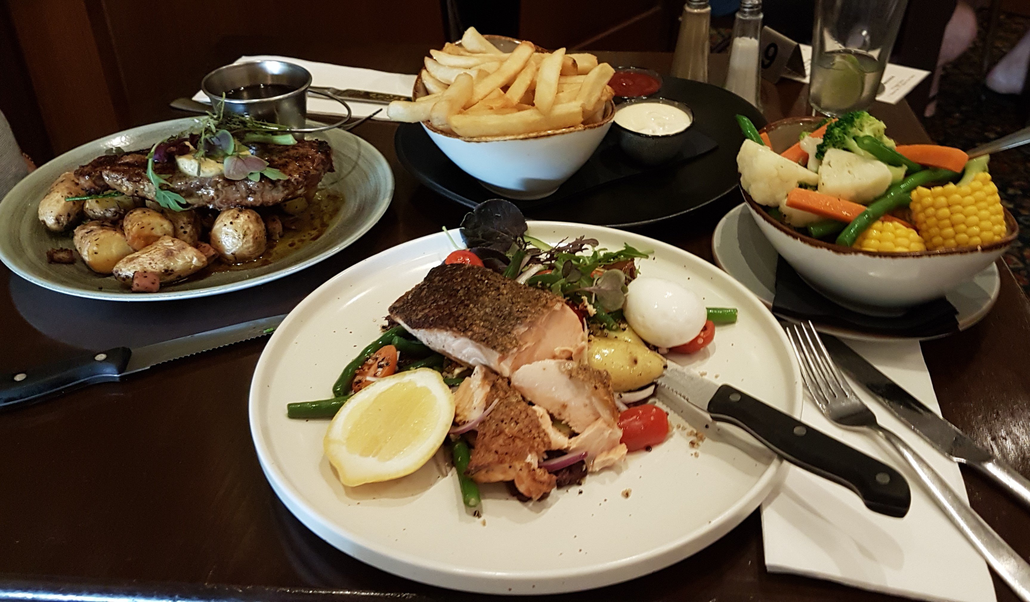 Mick O'Shea's-餐饮