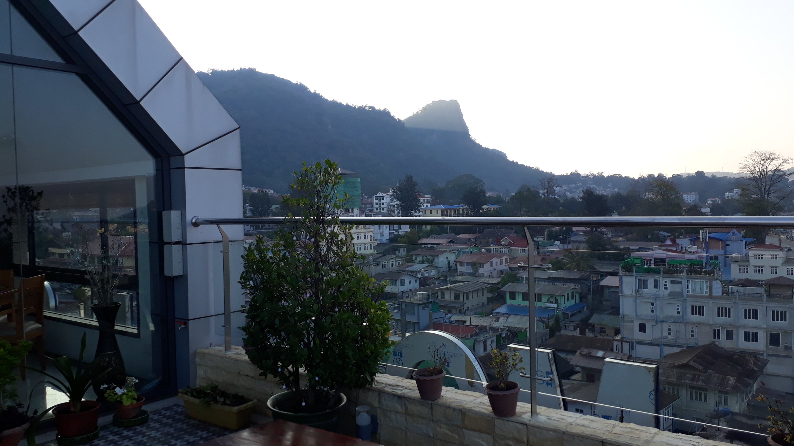 Mountain Star Hotel-官方