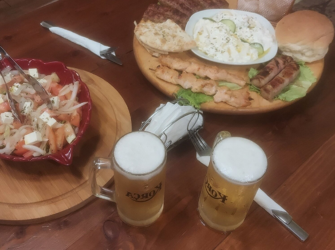 Fier County餐馆和美食-Grill House