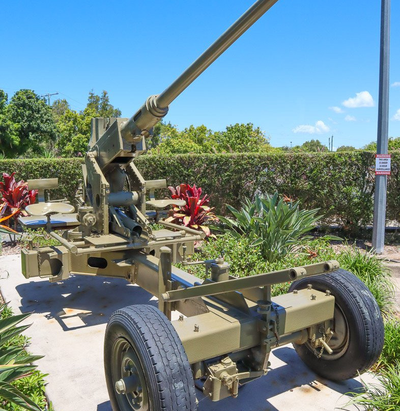 Caloundra RSL Military Display景点图片