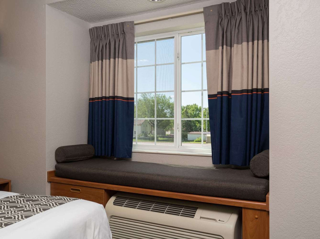 Microtel Inn & Suites by Wyndham Springfield主图