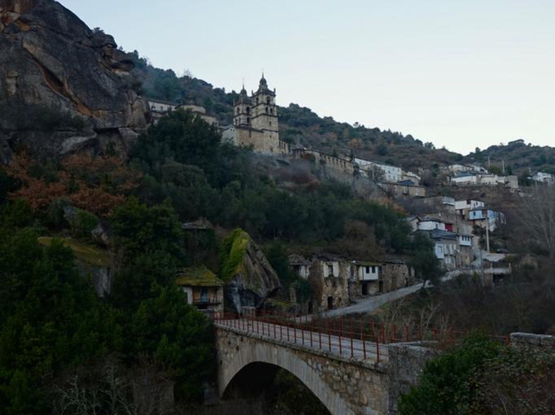 Santuario de Nuestra Senora de Las Ermitas景点图片