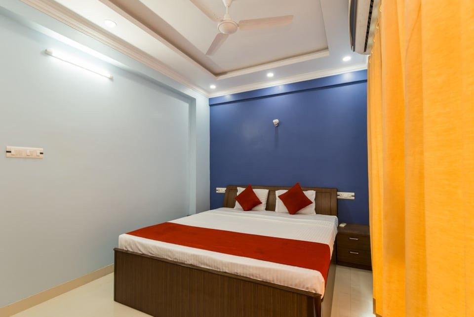 OYO 8818 Coral Residency Newtown主图