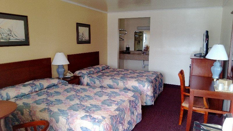 Passport Inn Somers Point主图