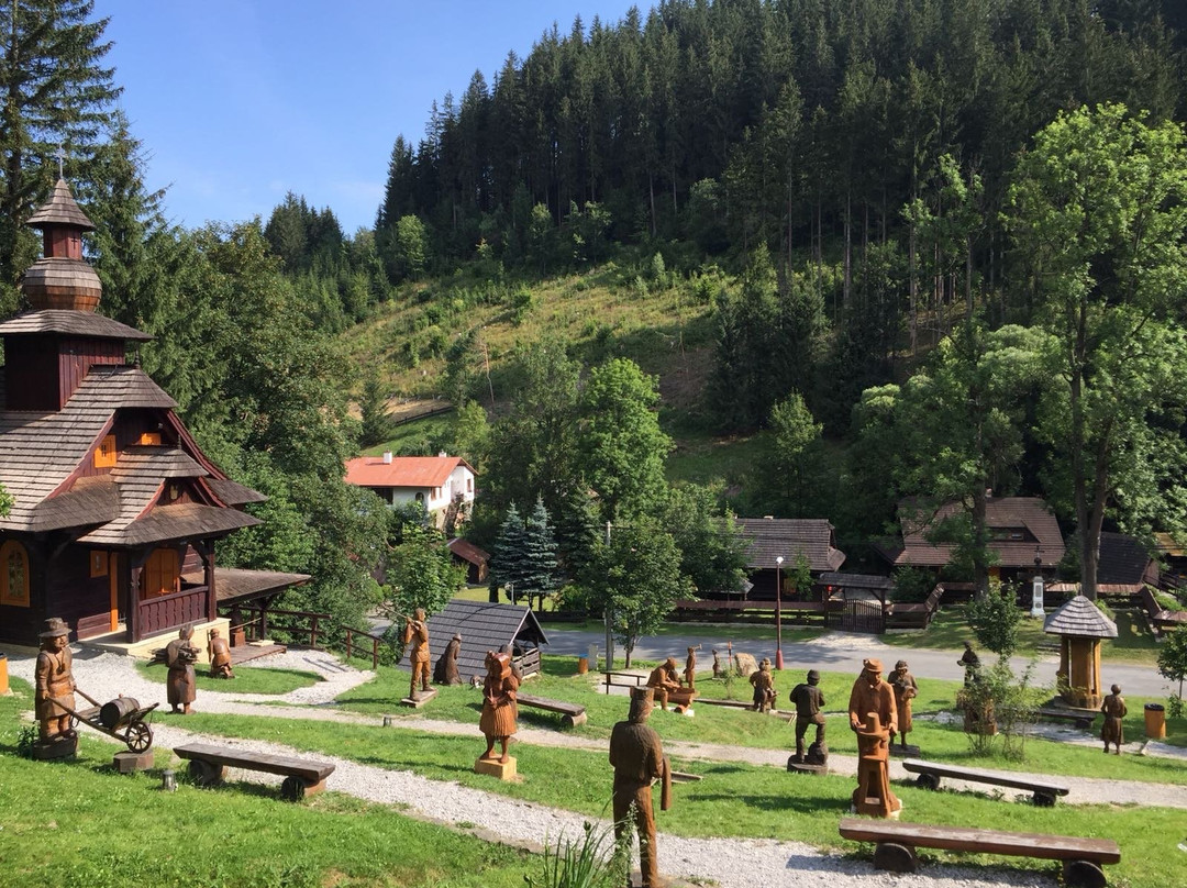 Valašské chalupy - Resort Kycerka Velke Karlovice