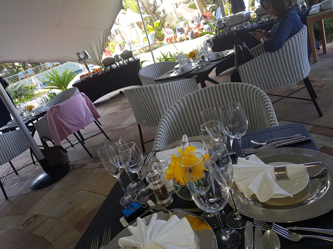 太阳广场阳光海岸酒店主图