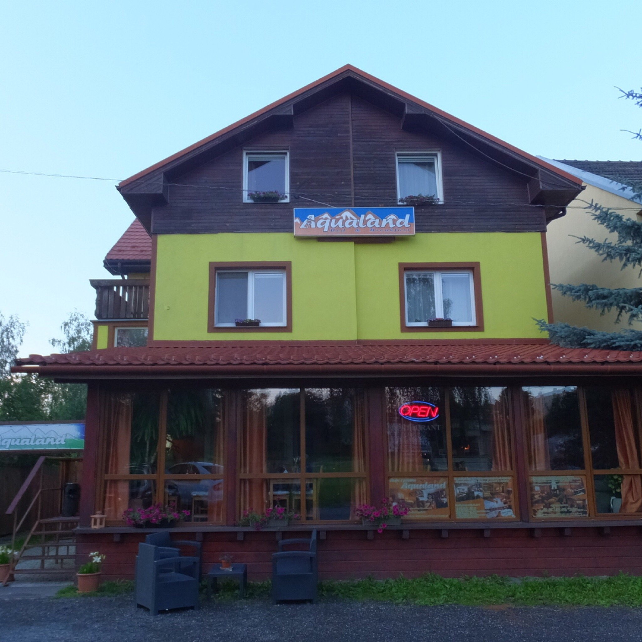 Aqualand Pension-官方