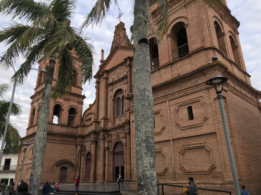 Misional Tours-圣克鲁斯省必去景点