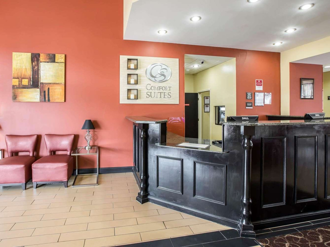 金斯波特凯富套房酒店主图