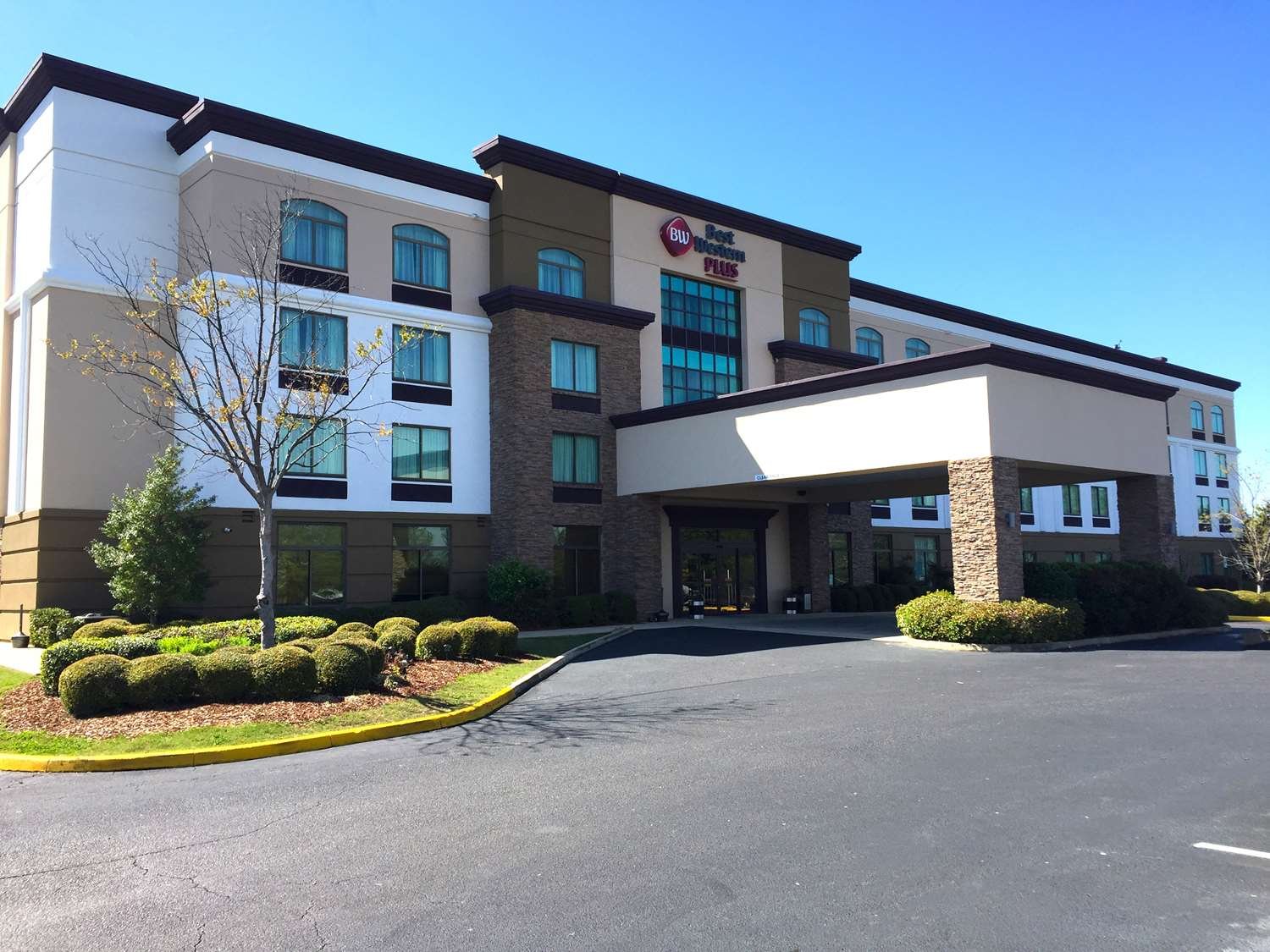 Best Western Plus Birmingham Inn & Suites-官方