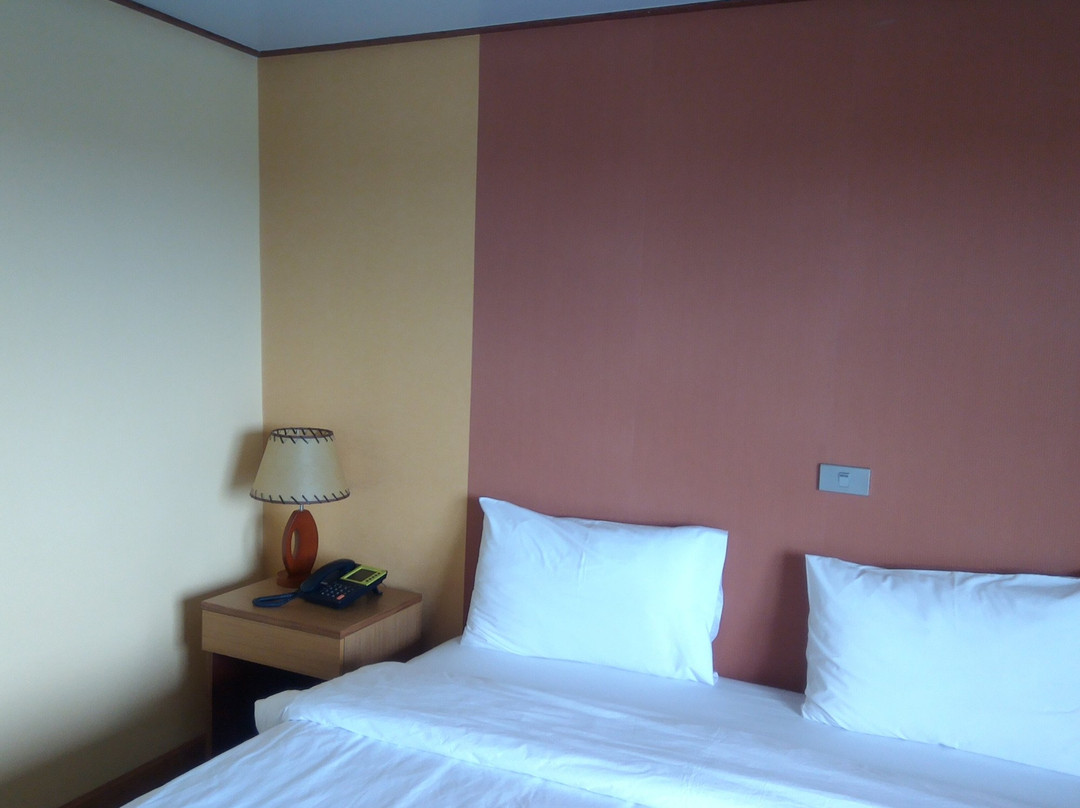 Toh Buk Seng Ayutthaya Hotel主图