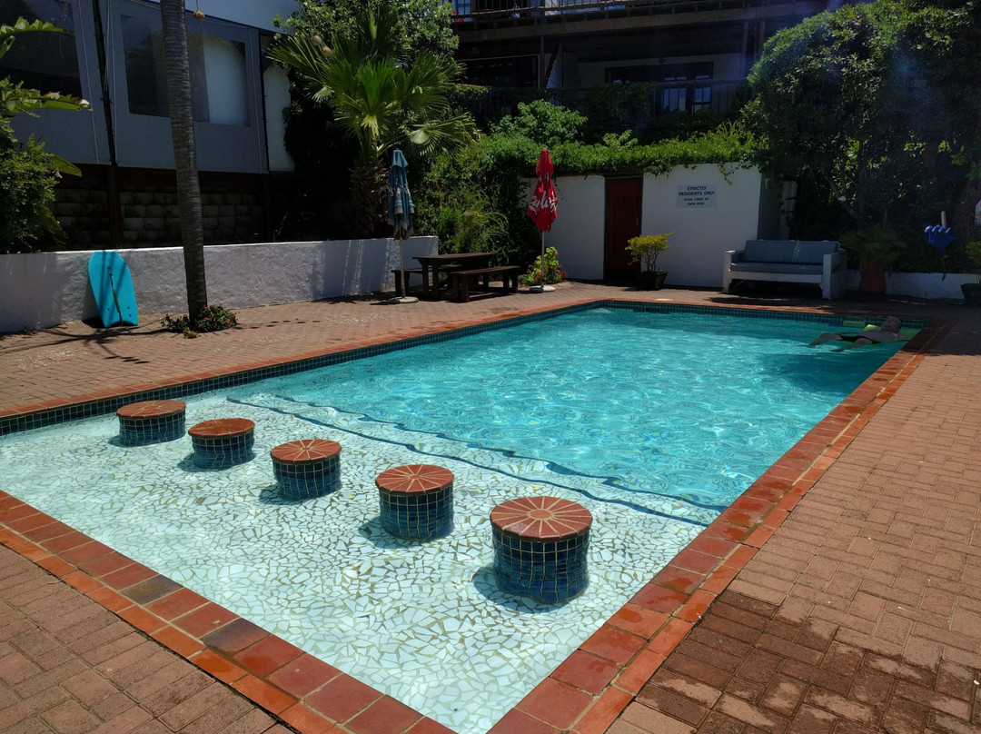 Crawford's Beach Lodge主图