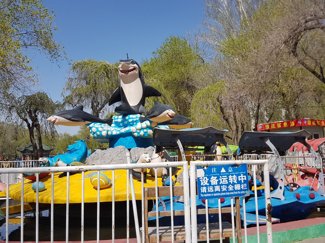 乌鲁木齐人民公园景点图片