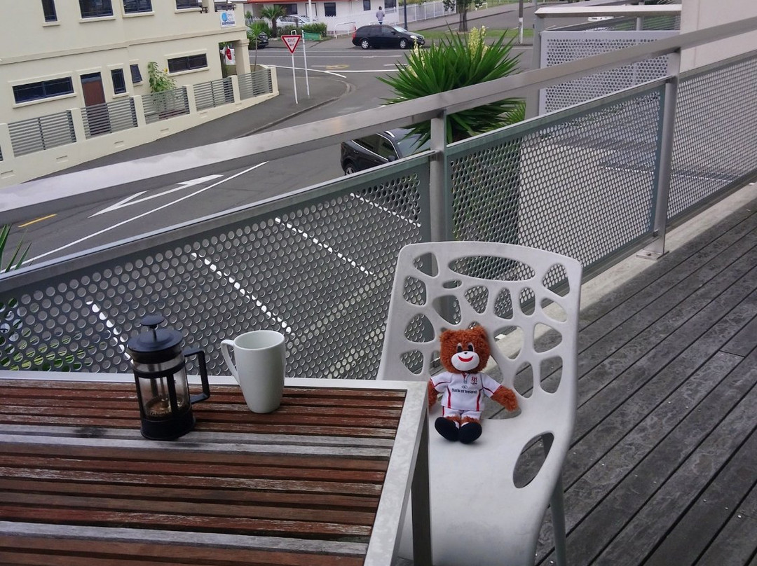 The Crown Hotel主图