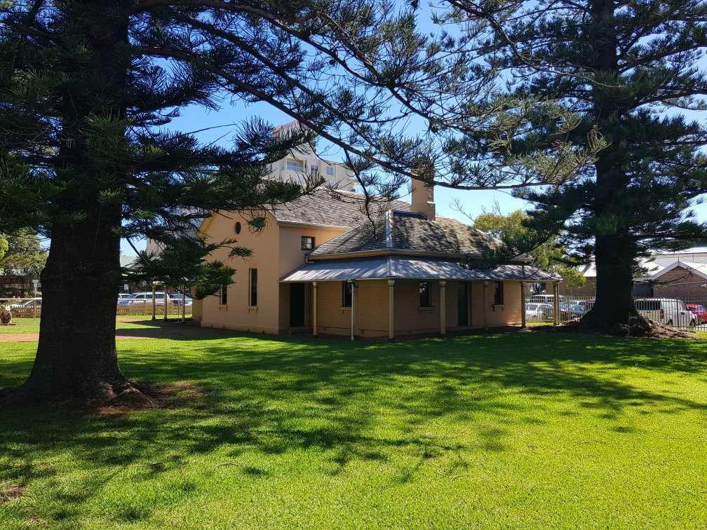 Port Macquarie Historic Court House-麦克夸利港必去景点