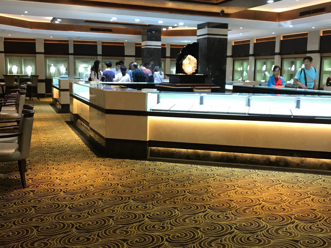 Hemachandras (Kandy) Limited Jewellers-康提必去景点