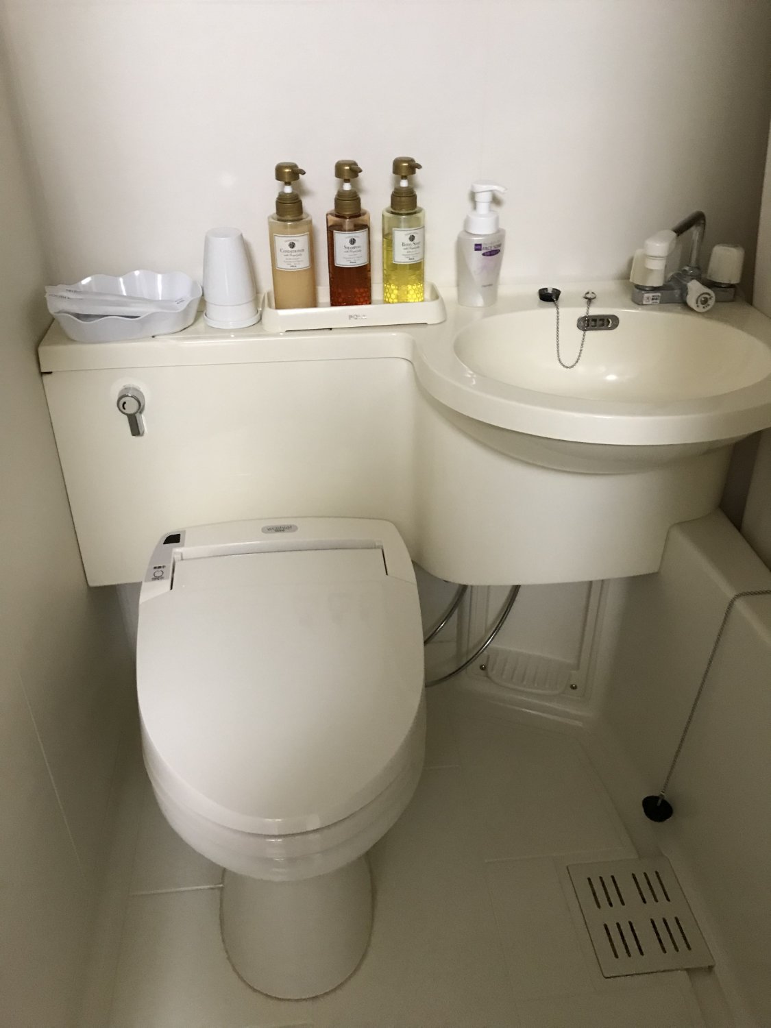 科尤娜米酒店-浴室