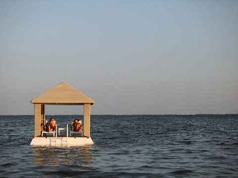 普日山特拉安海滩度假村及水疗中心主图
