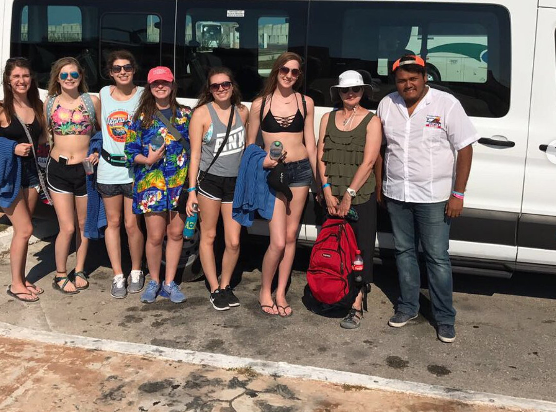 Sergio's Tours-Progreso必去景点