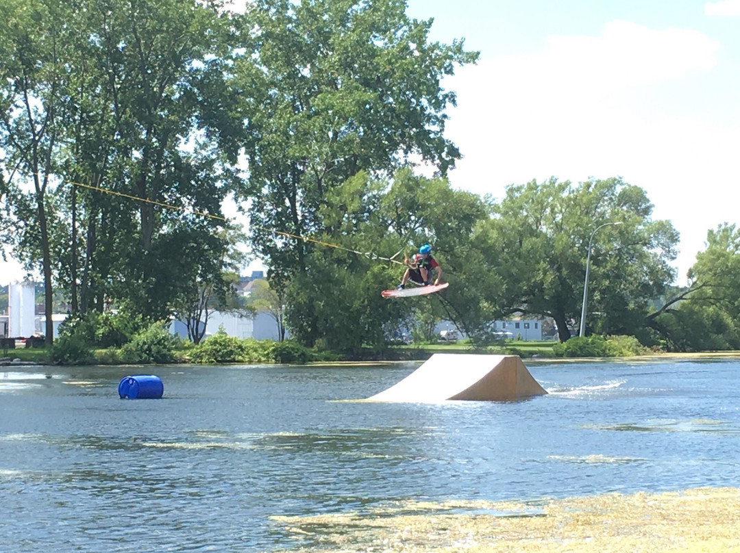 Trenchtown Wake Park景点图片