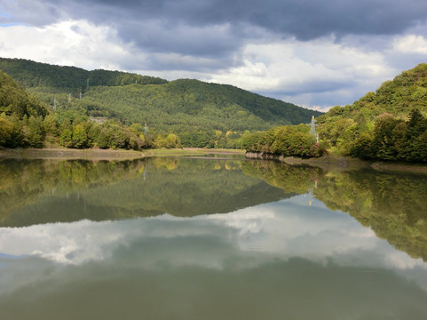 Shimizusawa Dam Lake-夕张市必去景点