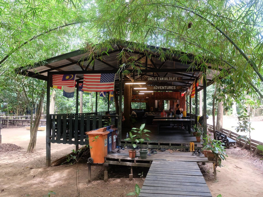 Uncle Tan Wildlife Camp