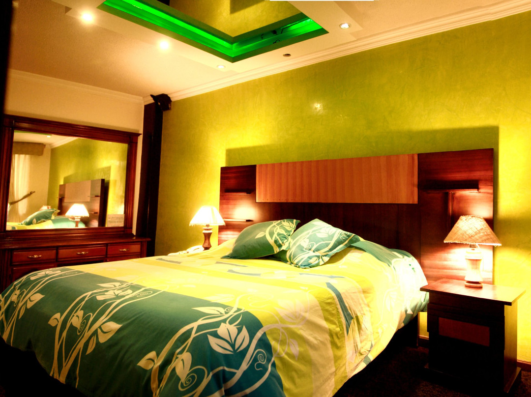 Conocoto酒店住宿-Hotel El Rosal