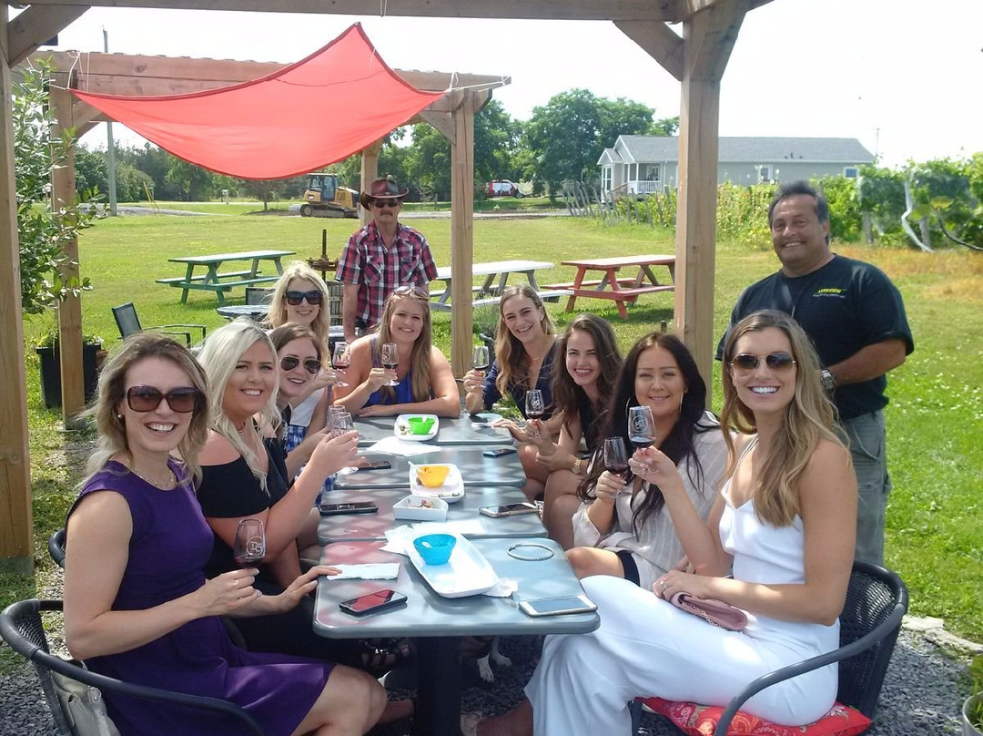 Del-Gatto Estates-Waupoos必去景点