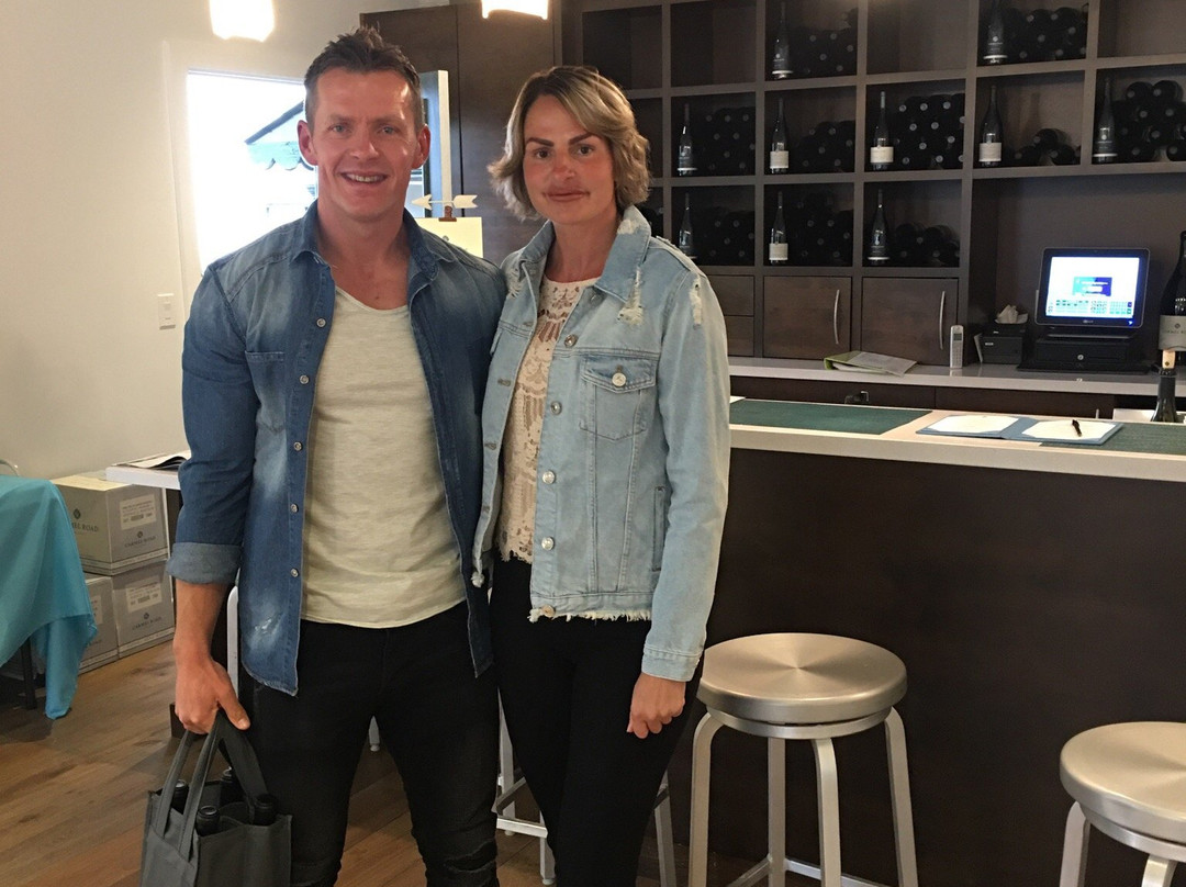 Carmel Road Tasting Room-卡梅尔必去景点