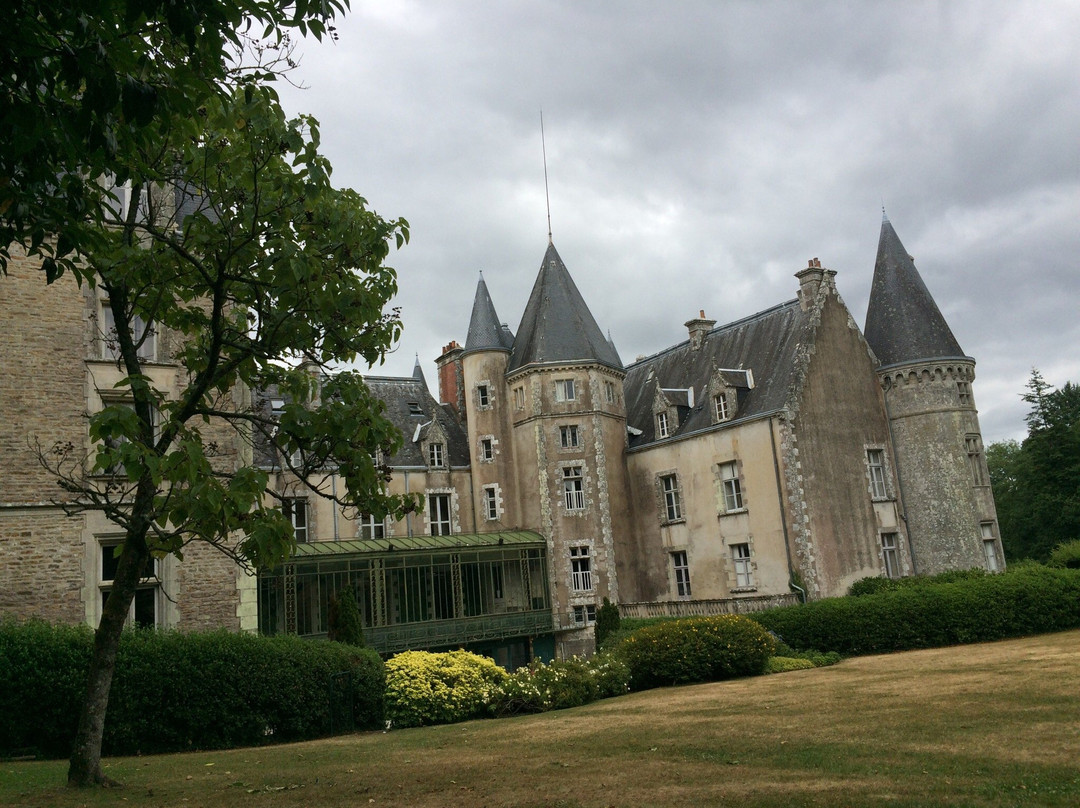 Chateau De Tredion景点图片