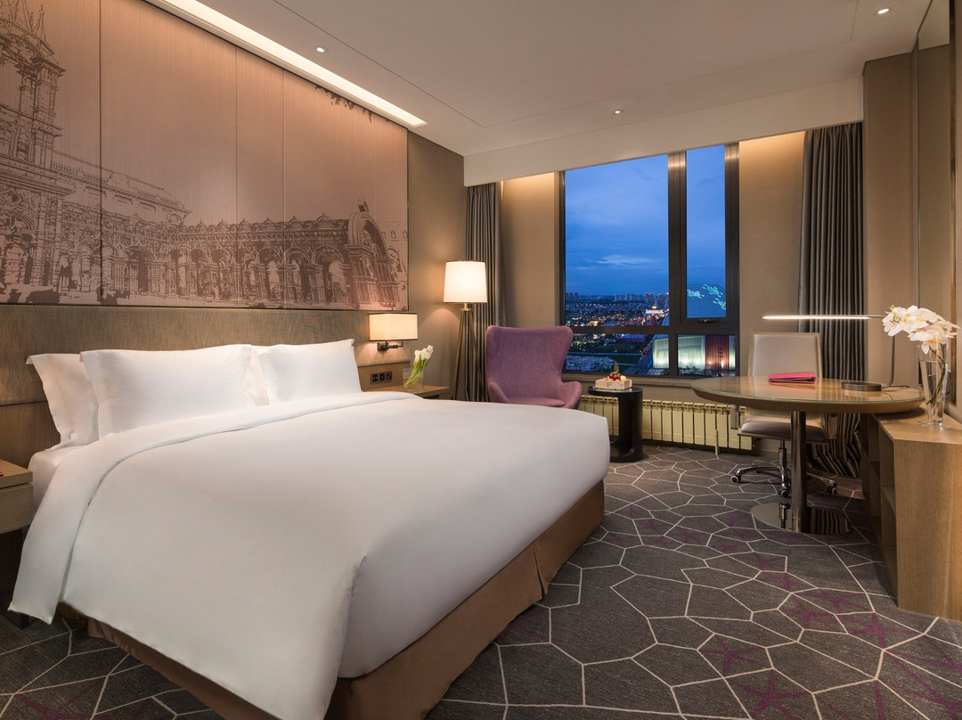 哈尔滨松北融创皇冠假日酒店主图