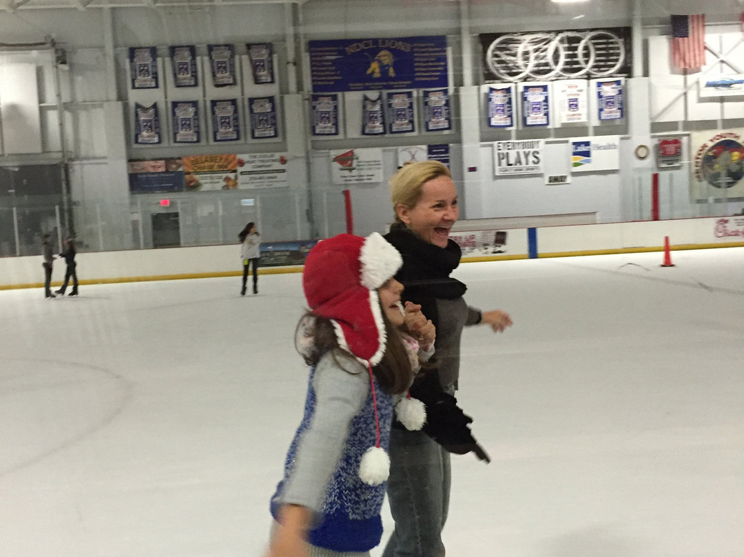 Mentor Civic Arena-Mentor必去景点