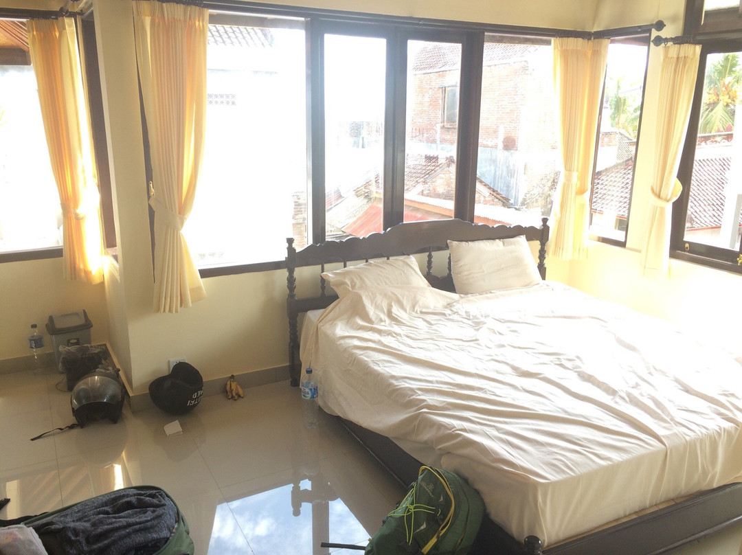 Puri Mandhara Lovina主图