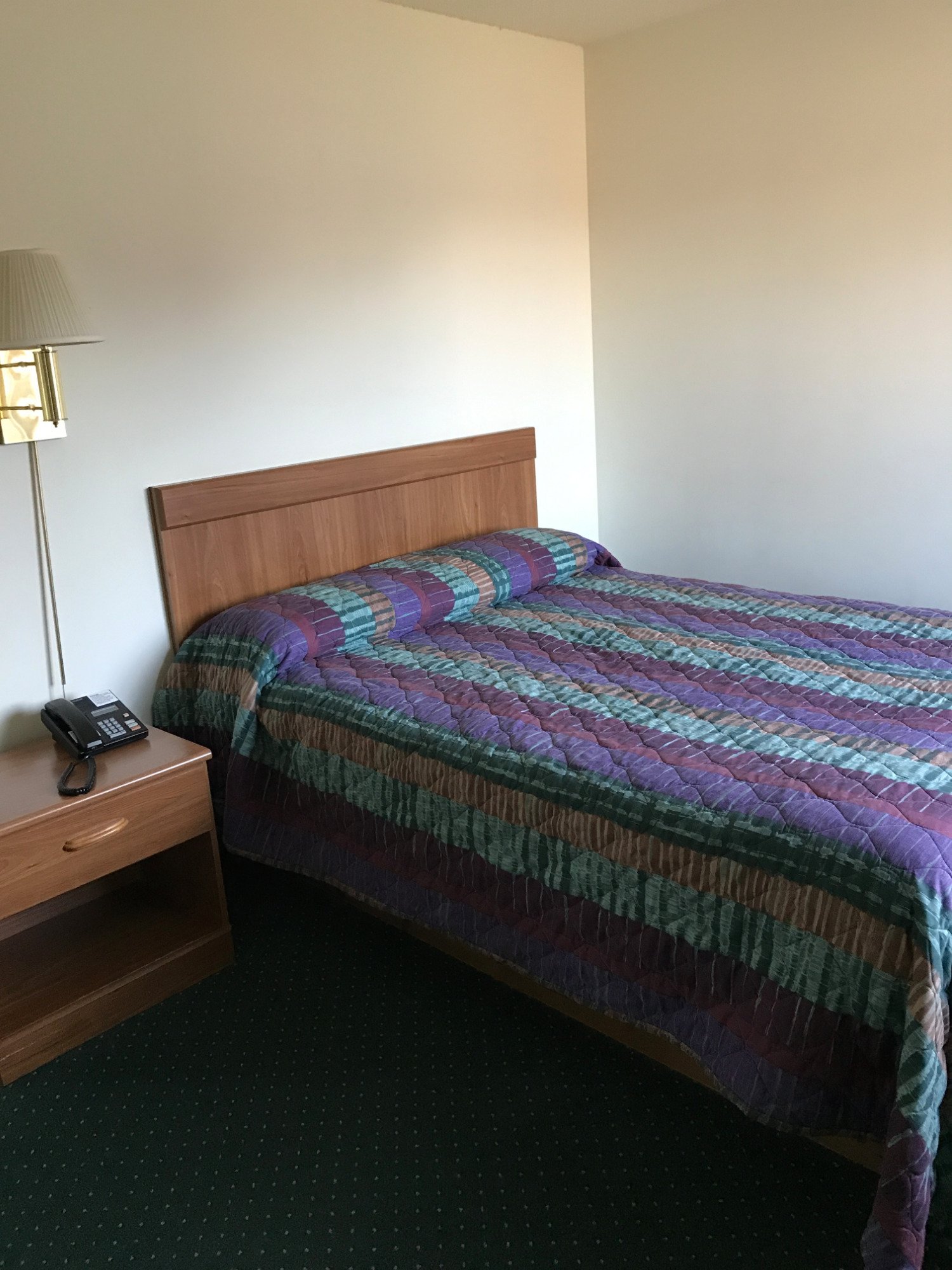 Cronk's Oakridge Motel-官方