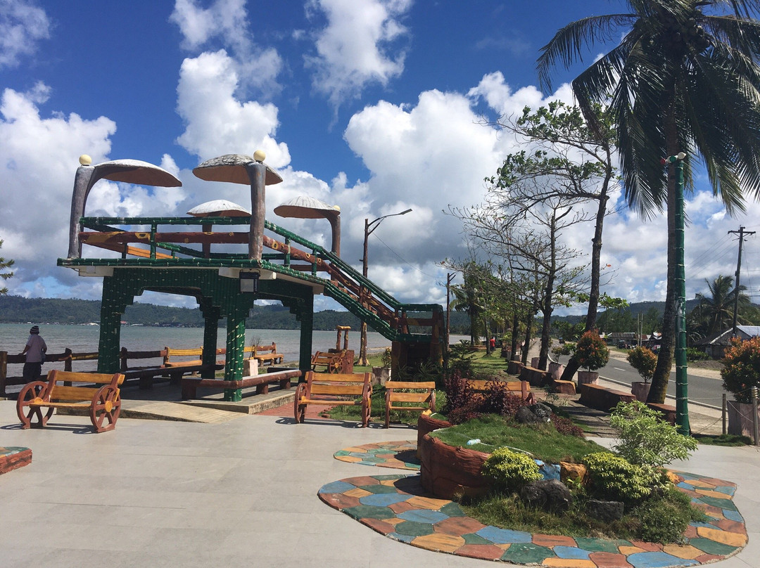 Bislig Baywalk-比斯利格必去景点
