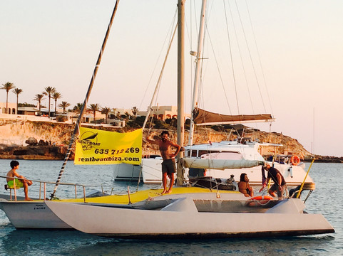 Rent Boat Ibiza
