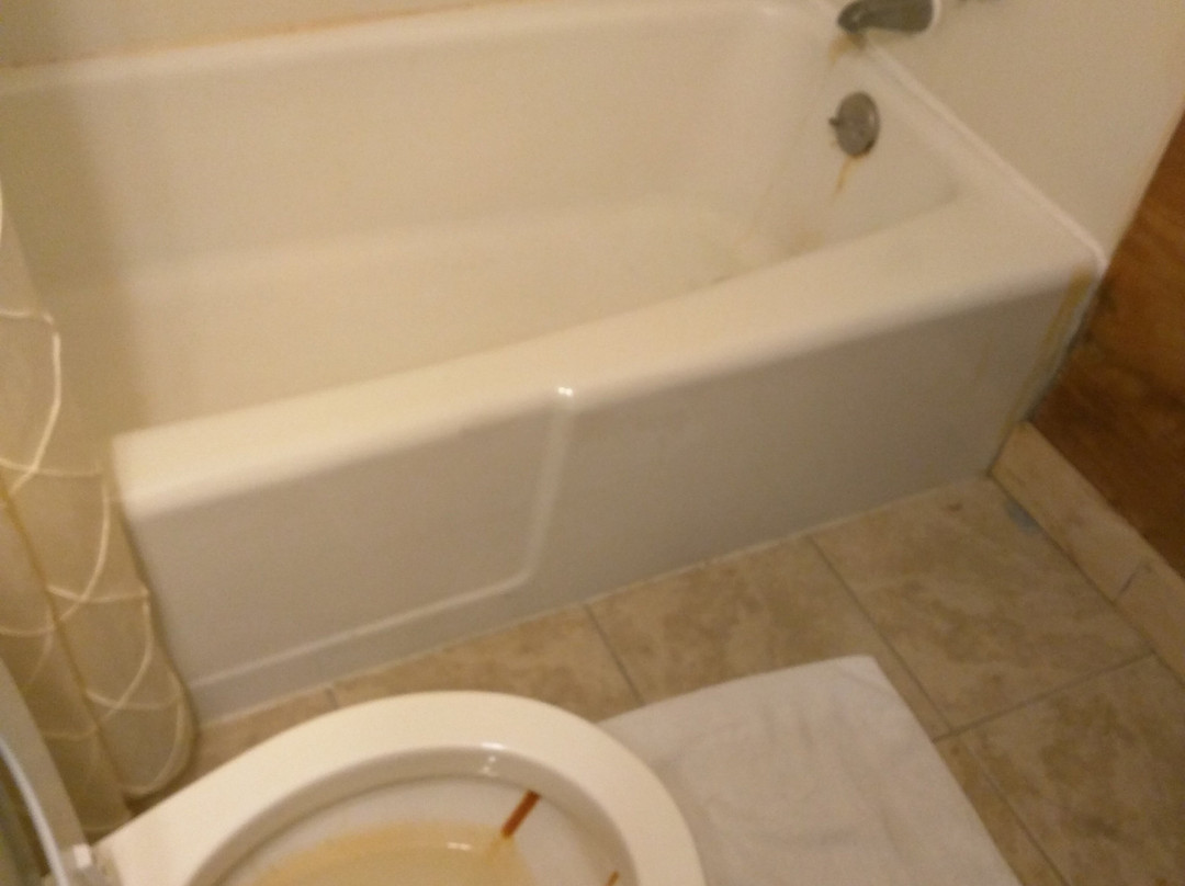 Hampton Motor Inn