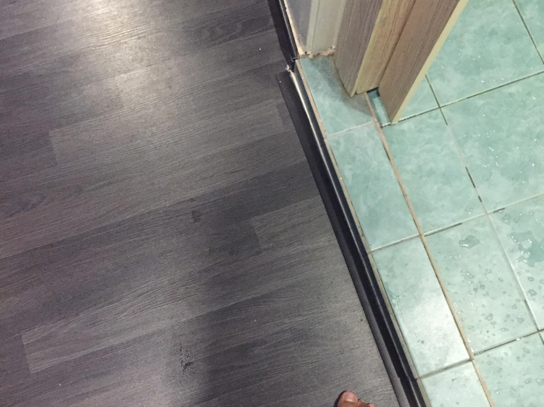 Golden Roof Hotel Kuala Kangsar主图