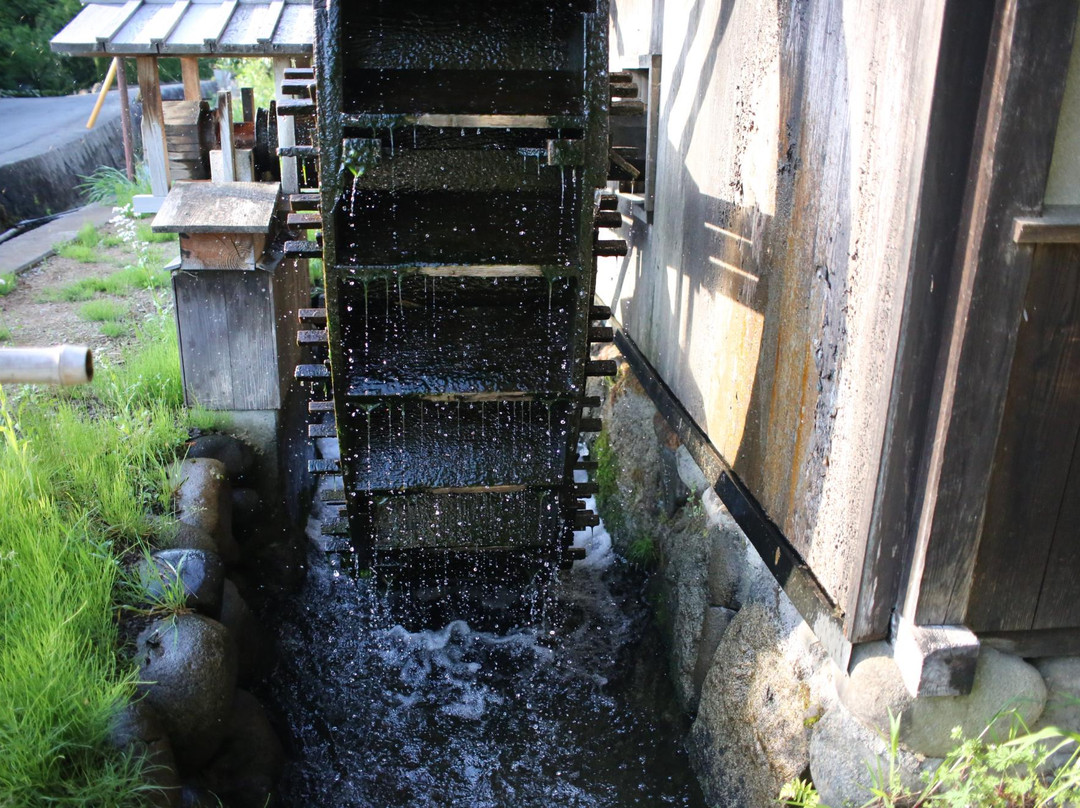 Nishifujiki Water Wheel景点图片