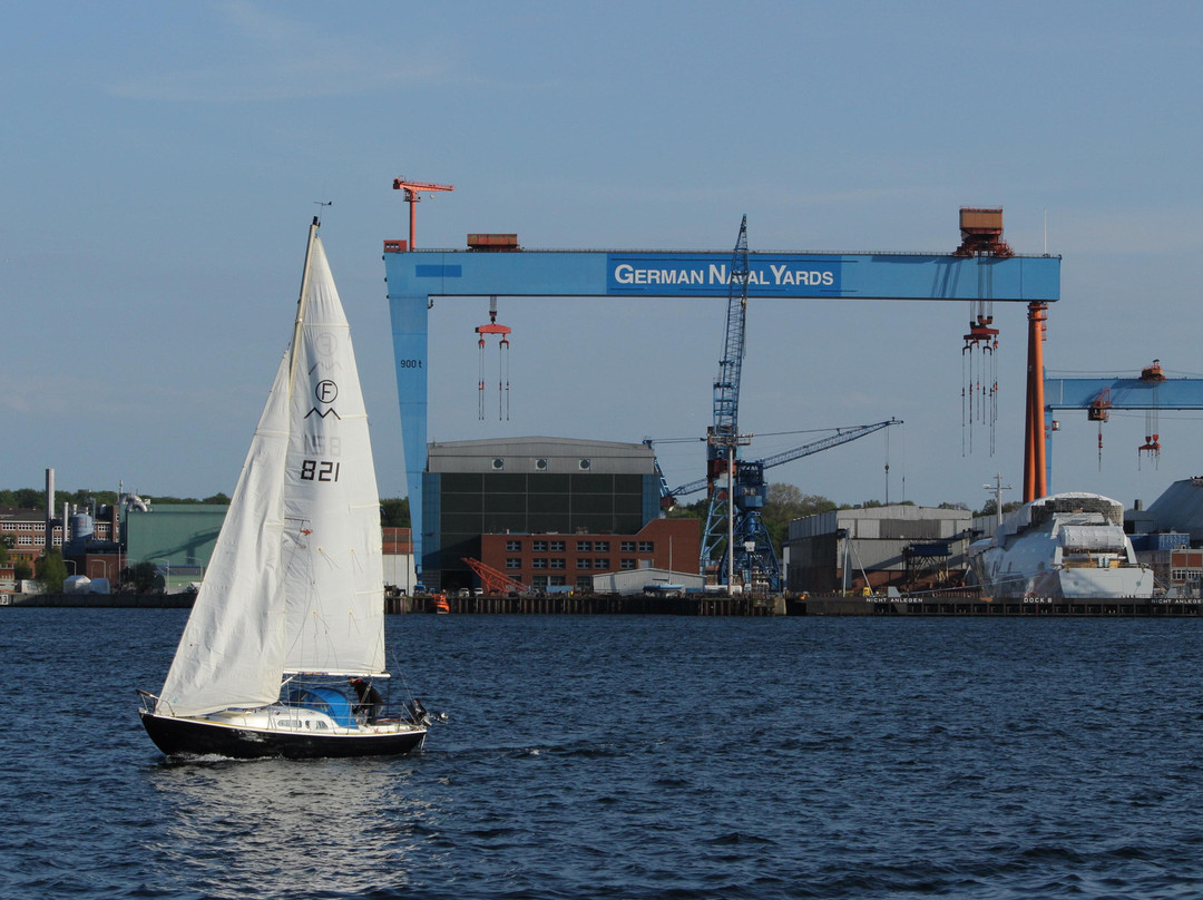 Kiel Walking Tours-基尔必去景点