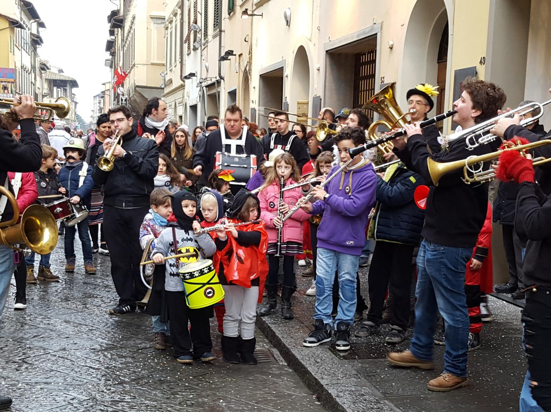 CiacciaBanda StreetBand - Sguerguenze Musicali Itineranti景点图片