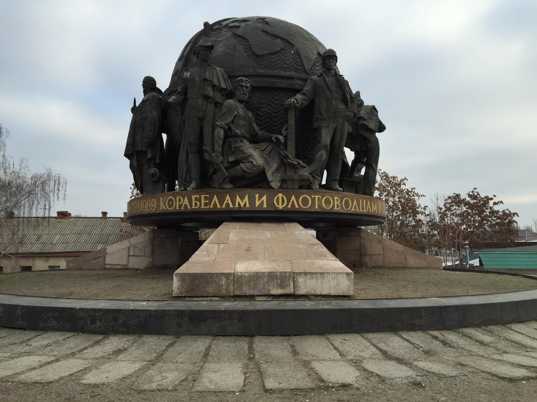 Monument to Shipbuilders-Mykolaiv必去景点