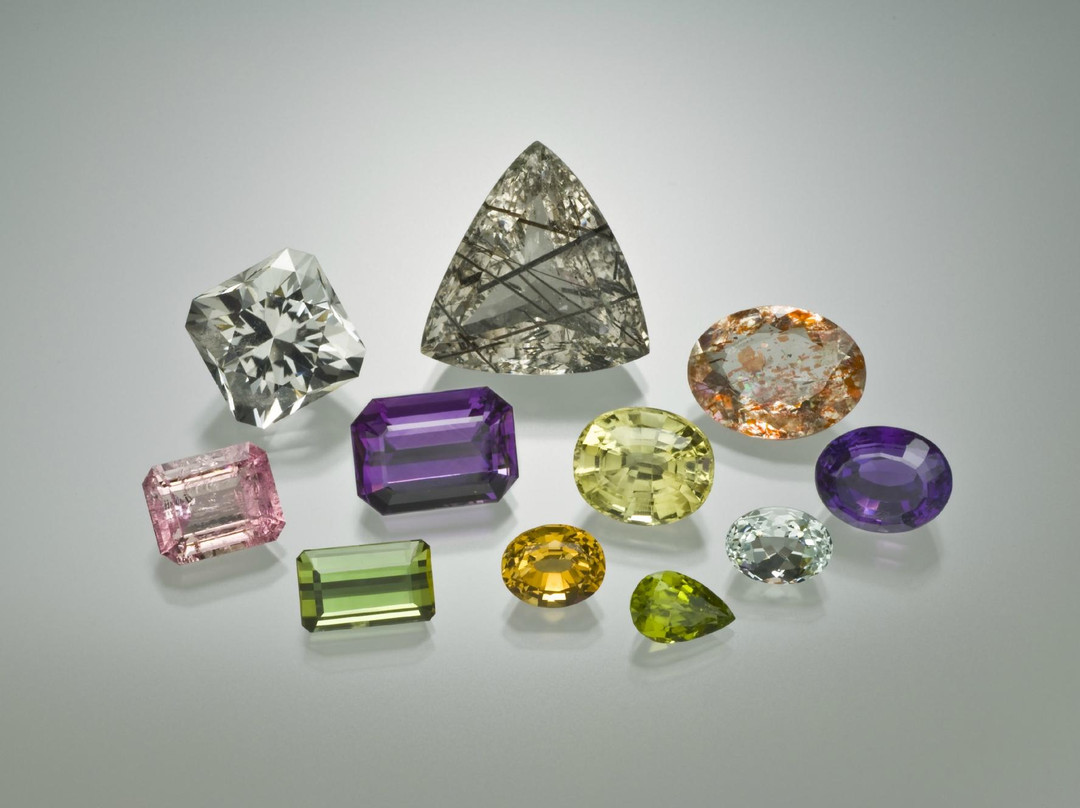 Nevada Mineral and Book Company-橘子郡必去景点